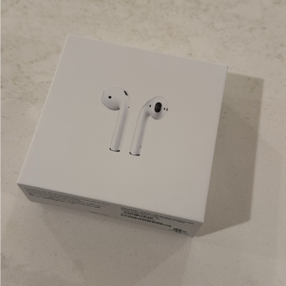 Apple AirPods 2nd generation